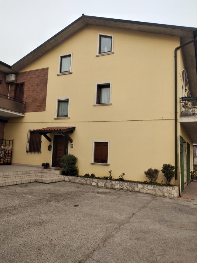 La Casetta Sui Colli Perarolo Luaran gambar