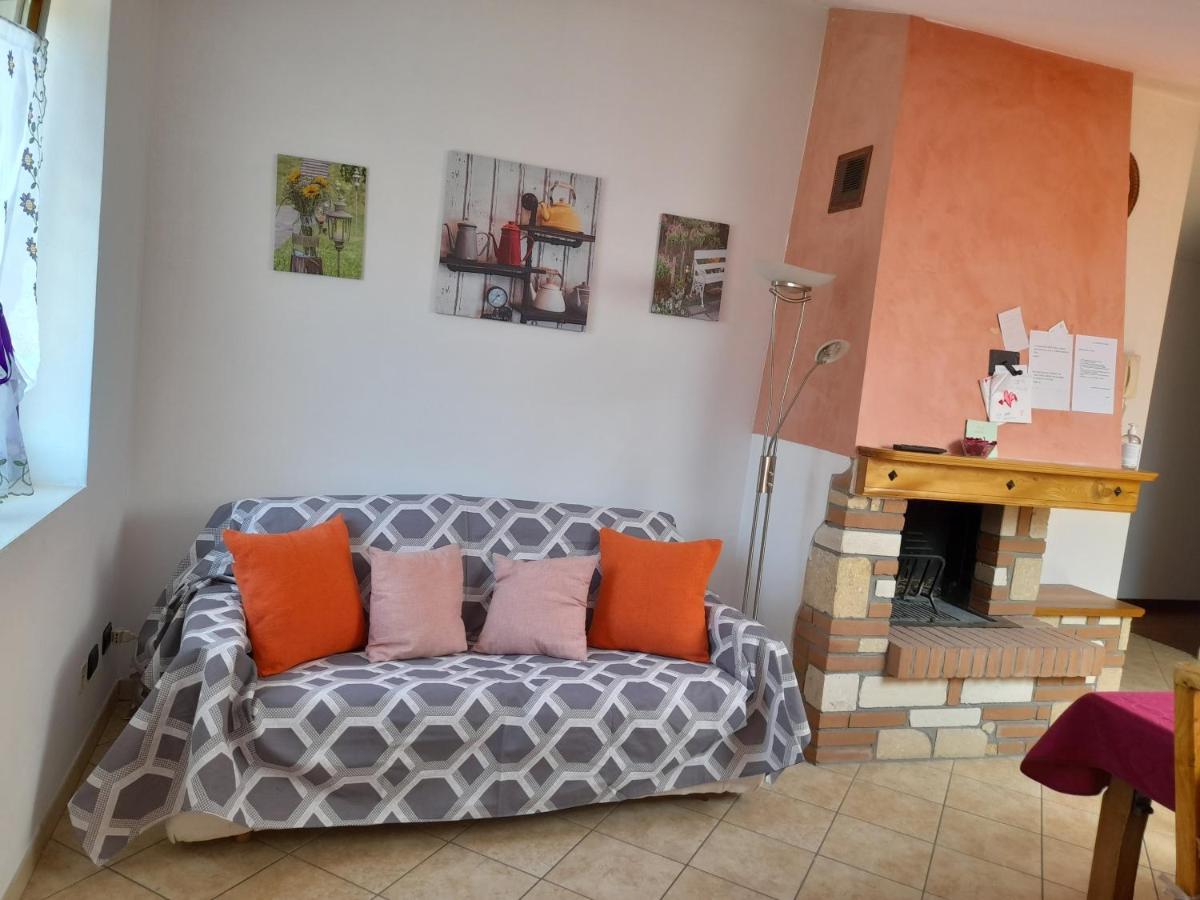 La Casetta Sui Colli Perarolo Luaran gambar